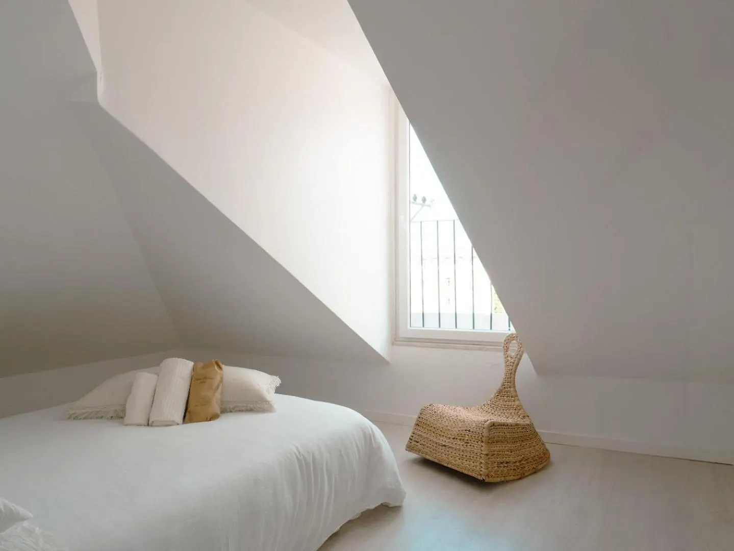 Apartament Charming 2Br Steps From Castelo De S. Jorge | By Airnest Lizbona