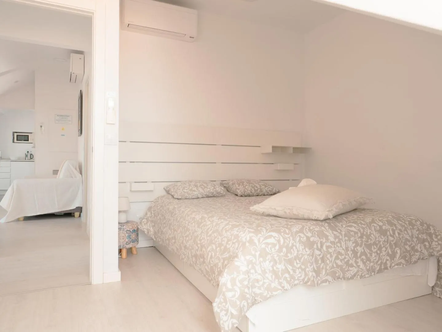 Charming 2Br Steps From Castelo De S. Jorge | By Airnest Apartment Lisbon