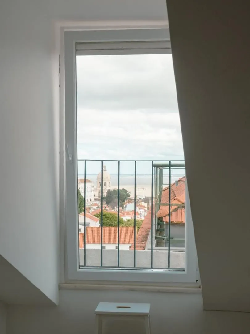 Charming 2Br Steps From Castelo De S. Jorge | By Airnest Apartment Lisbon 0*,